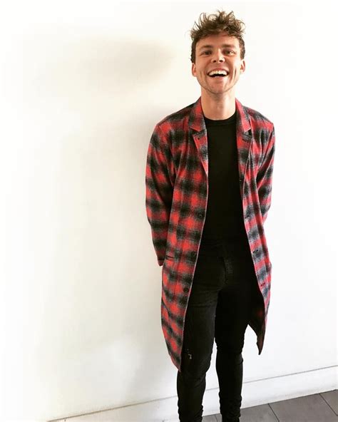 ashton irwin|Ashton Irwin (@ashtonirwin) • Instagram photos and videos